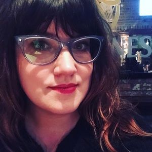 Meet your Posher, Amy